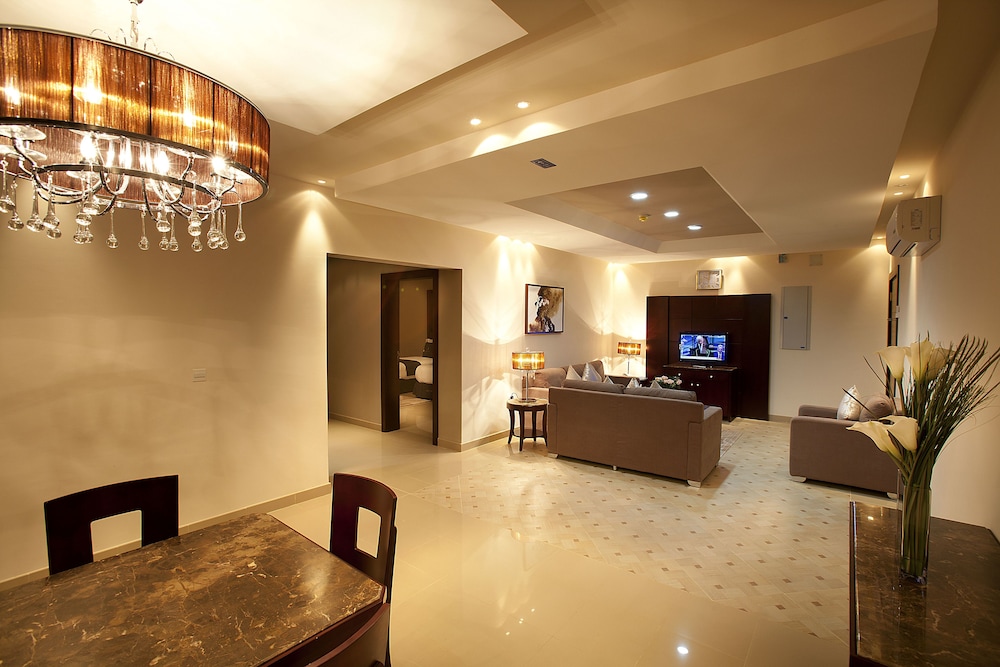 انتور للشقق المفروشة(Intour Qurtoba Hotel Suites) 6/34