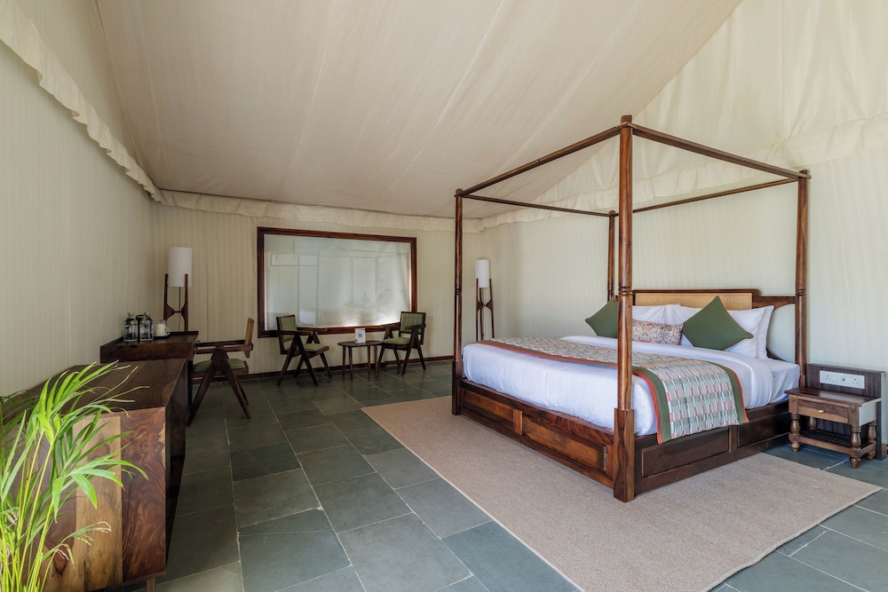 Justa Luxe Highpoint Jawai 20/60
