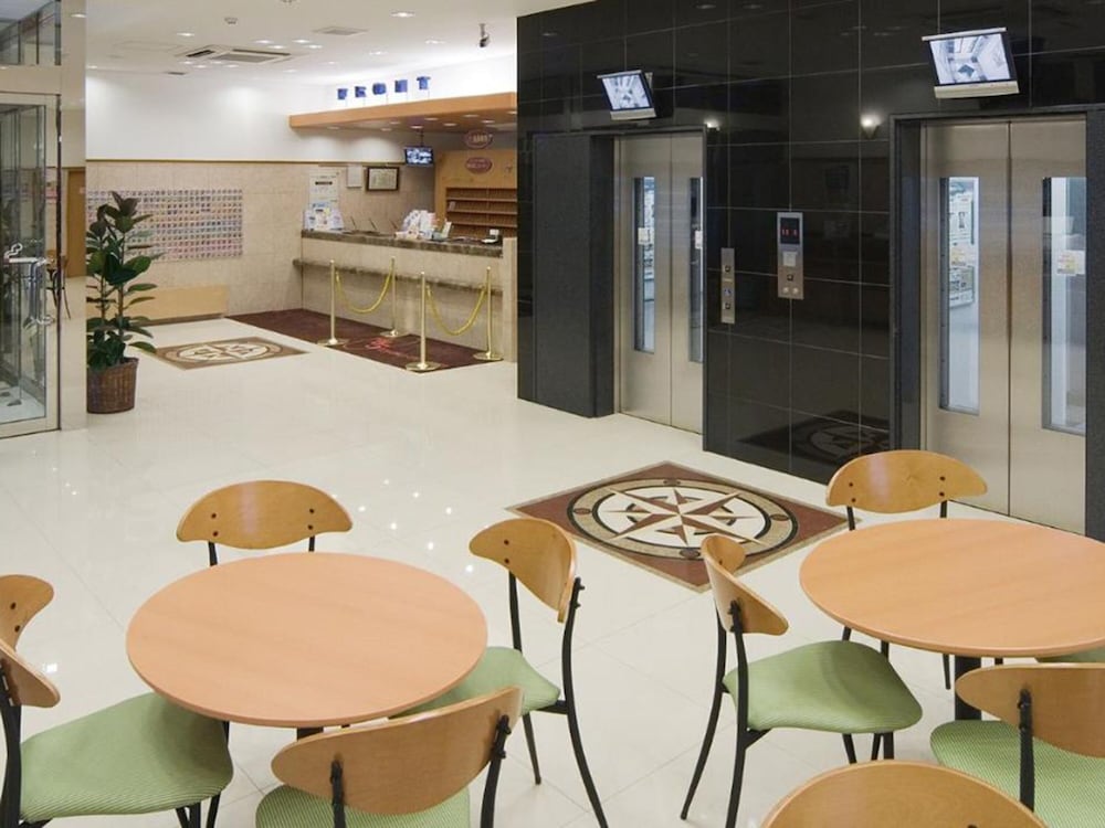 TOYOKO INN HOKKAIDO ASAHIKAWA-EKI HIGASHI-GUCHI 52/58