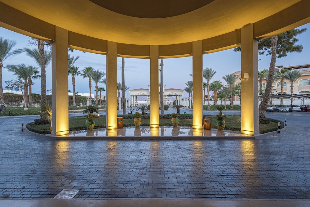 swimming pool spa
