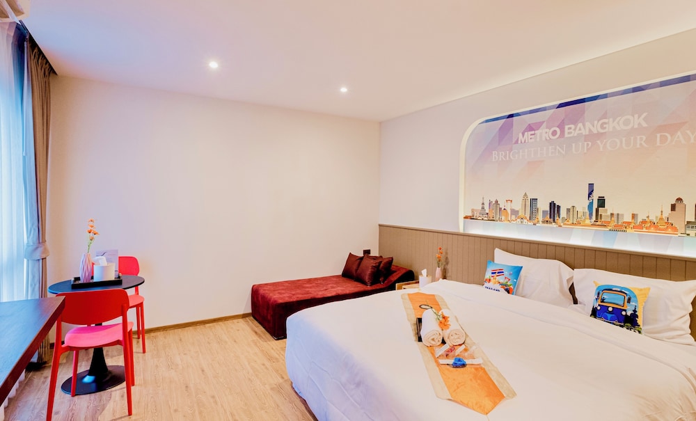 Metro Hotel Phahonyothin 35 18/50