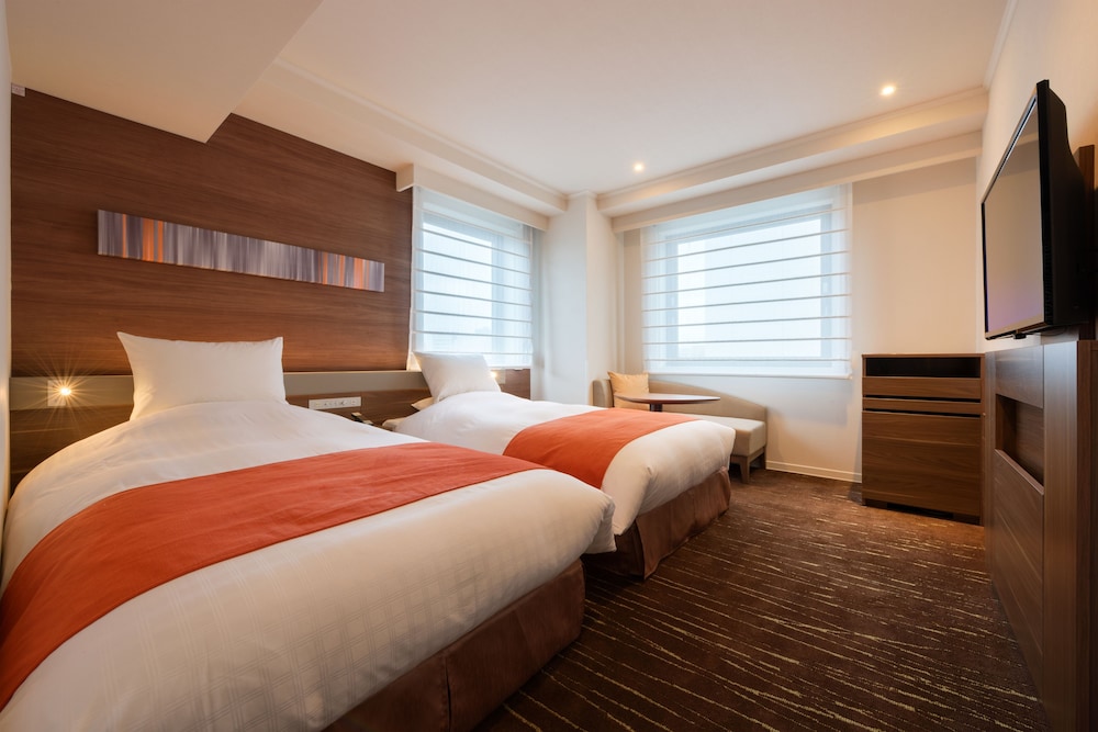 STANDARD, TWIN BEDS