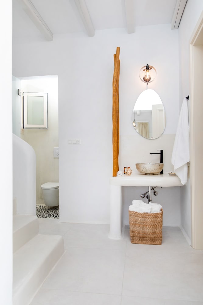2 BEDROOMS, VILLA, PRIVATE POOL