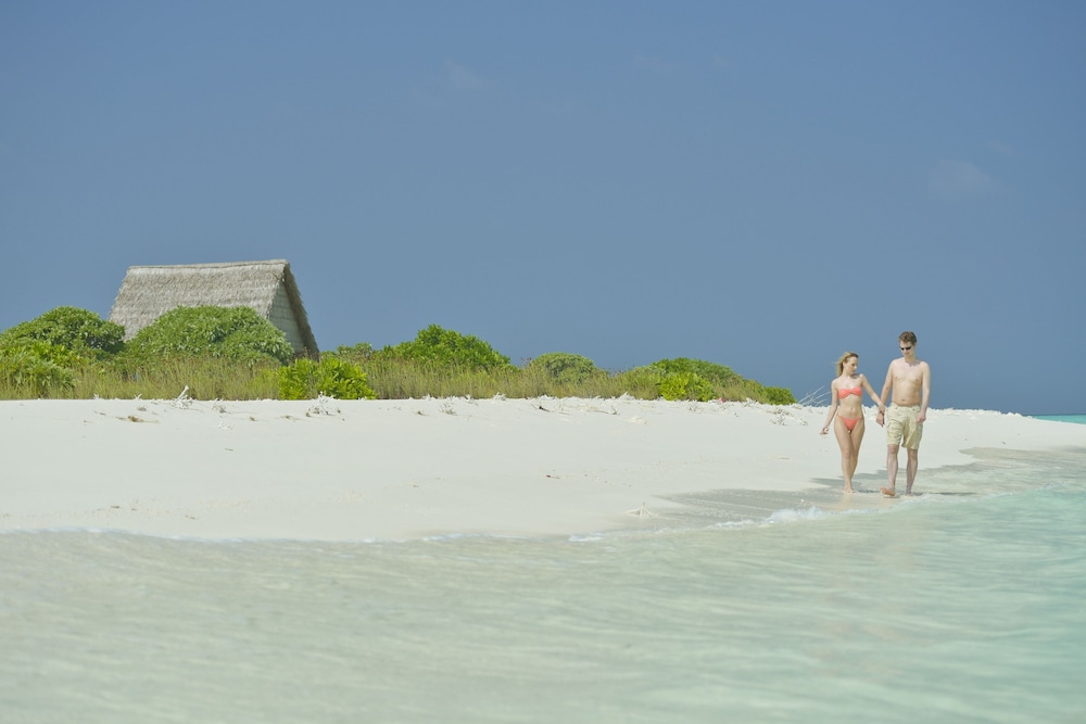 Royal Island Resort and Spa 75/78