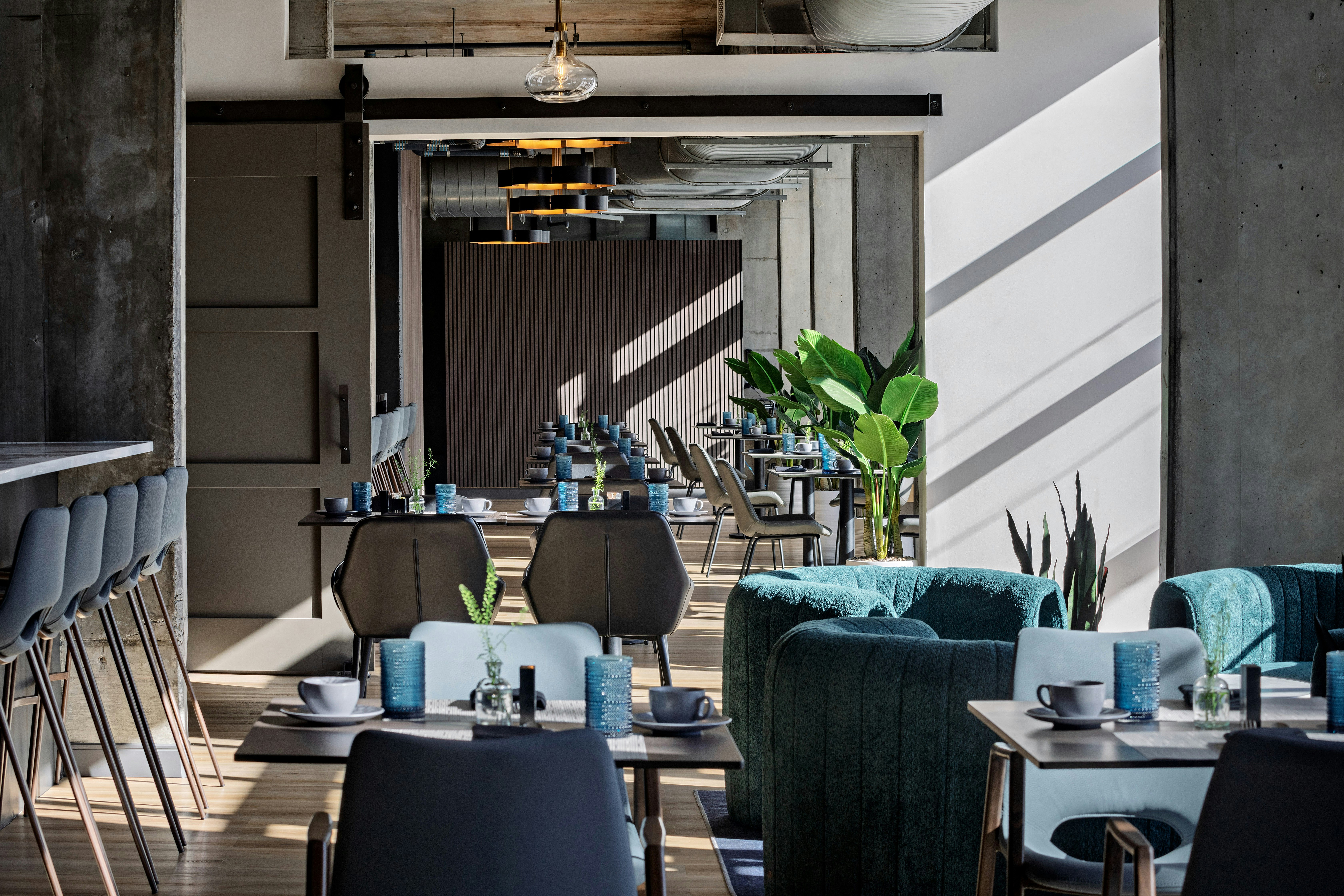 The LOOM Hotel, Tapestry Collection by Hilton 48/68