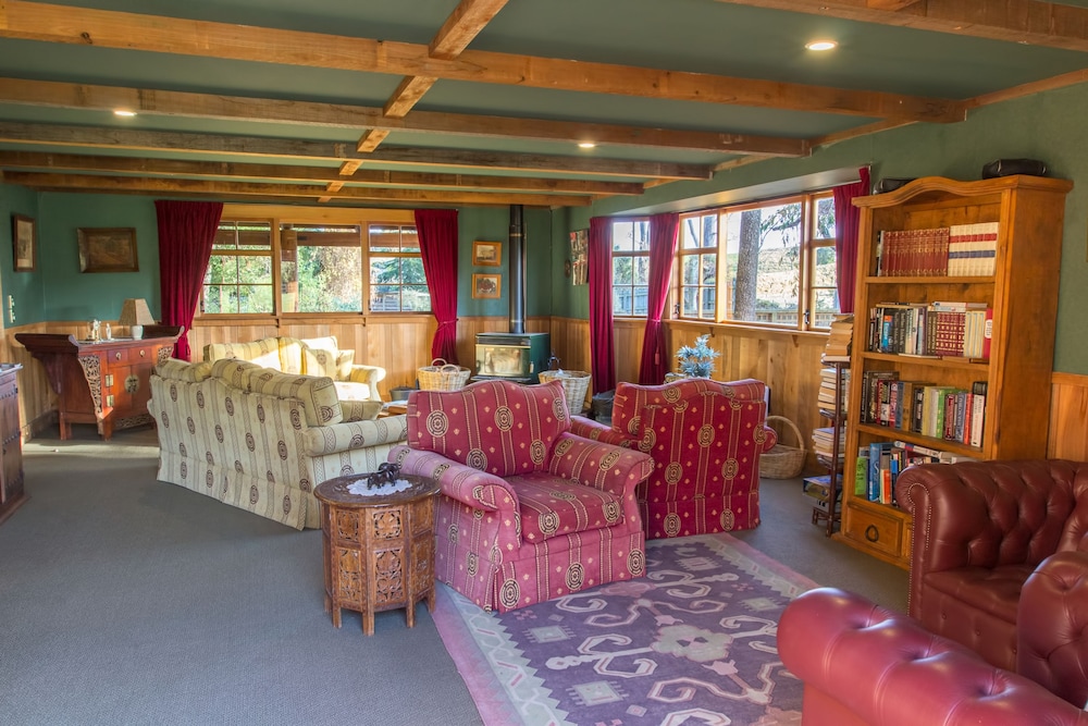 The River Lodge 42/65