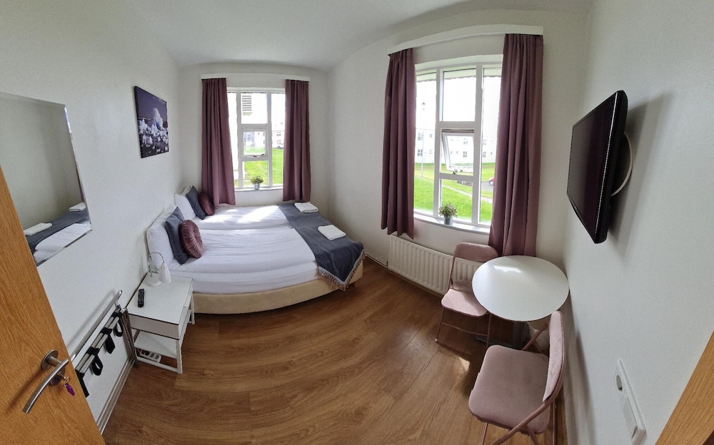 Höfn Guesthouse 12/26