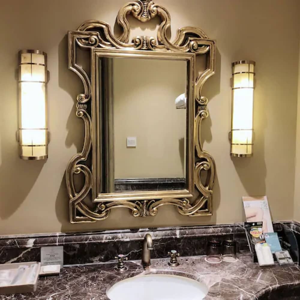 Wuhan Harvest International Hotel 33/57