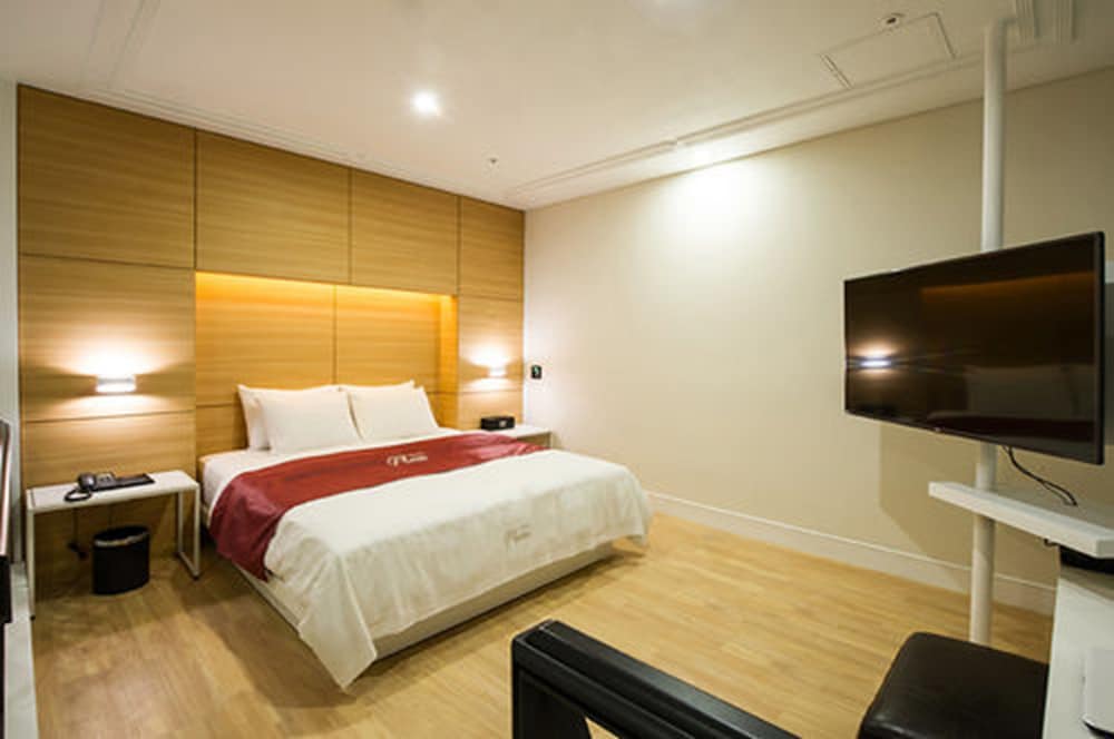 Floce Hotel 23/60