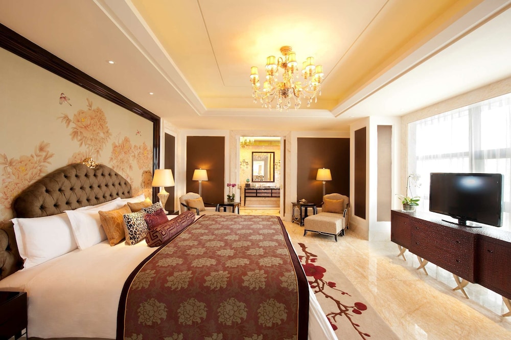Hilton Guangzhou Baiyun Hotel 12/56