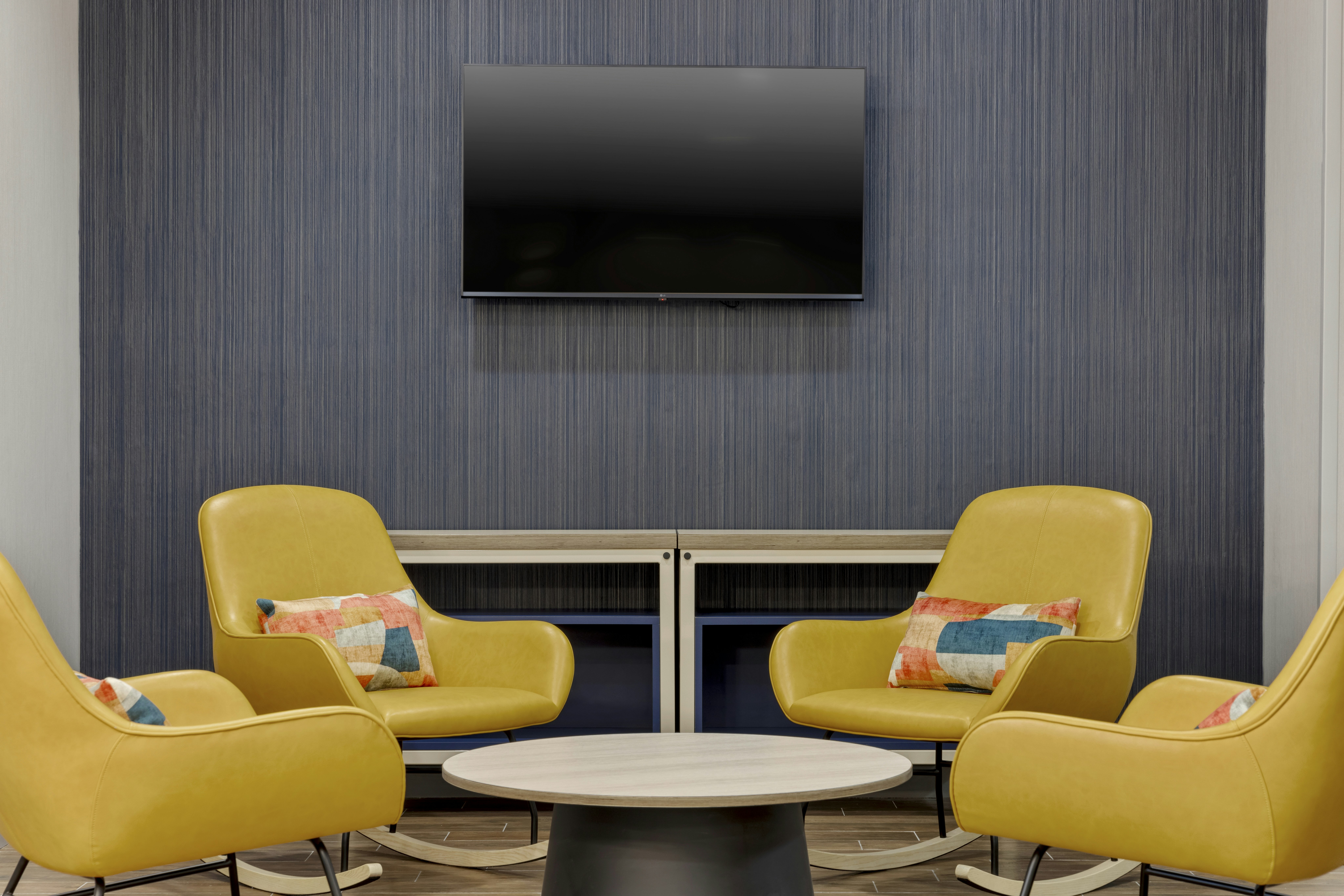 Spark by Hilton Newcomerstown 13/14