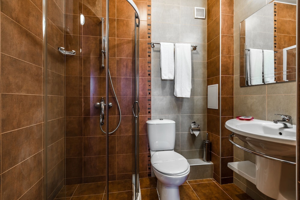 Plaza Hotel Plovdiv 64/68