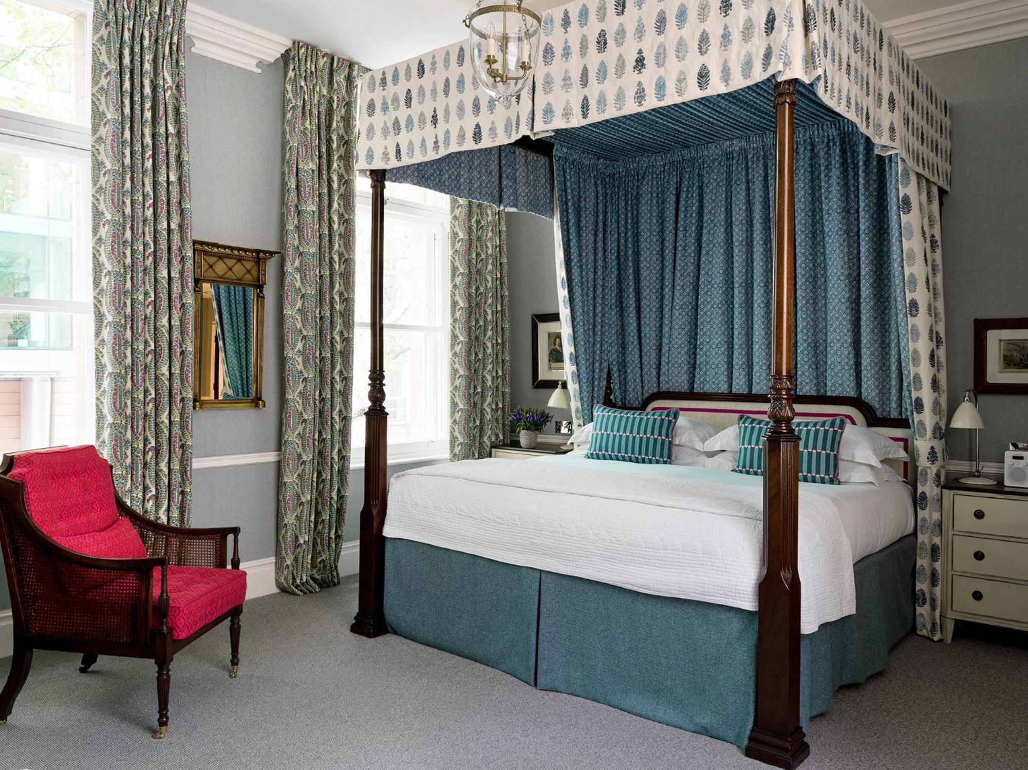 Room, Double Bed