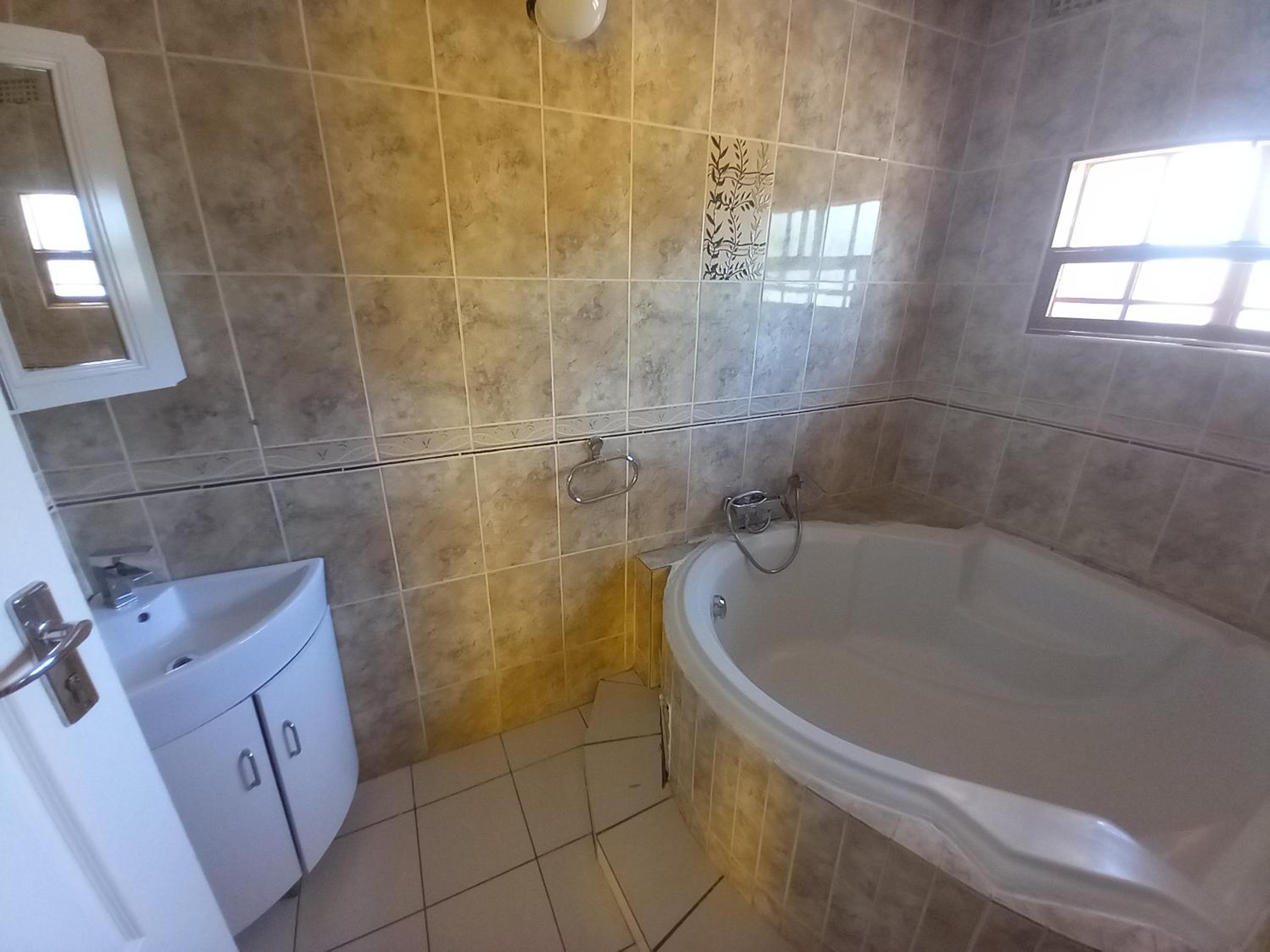 Den View Guest House 14/14