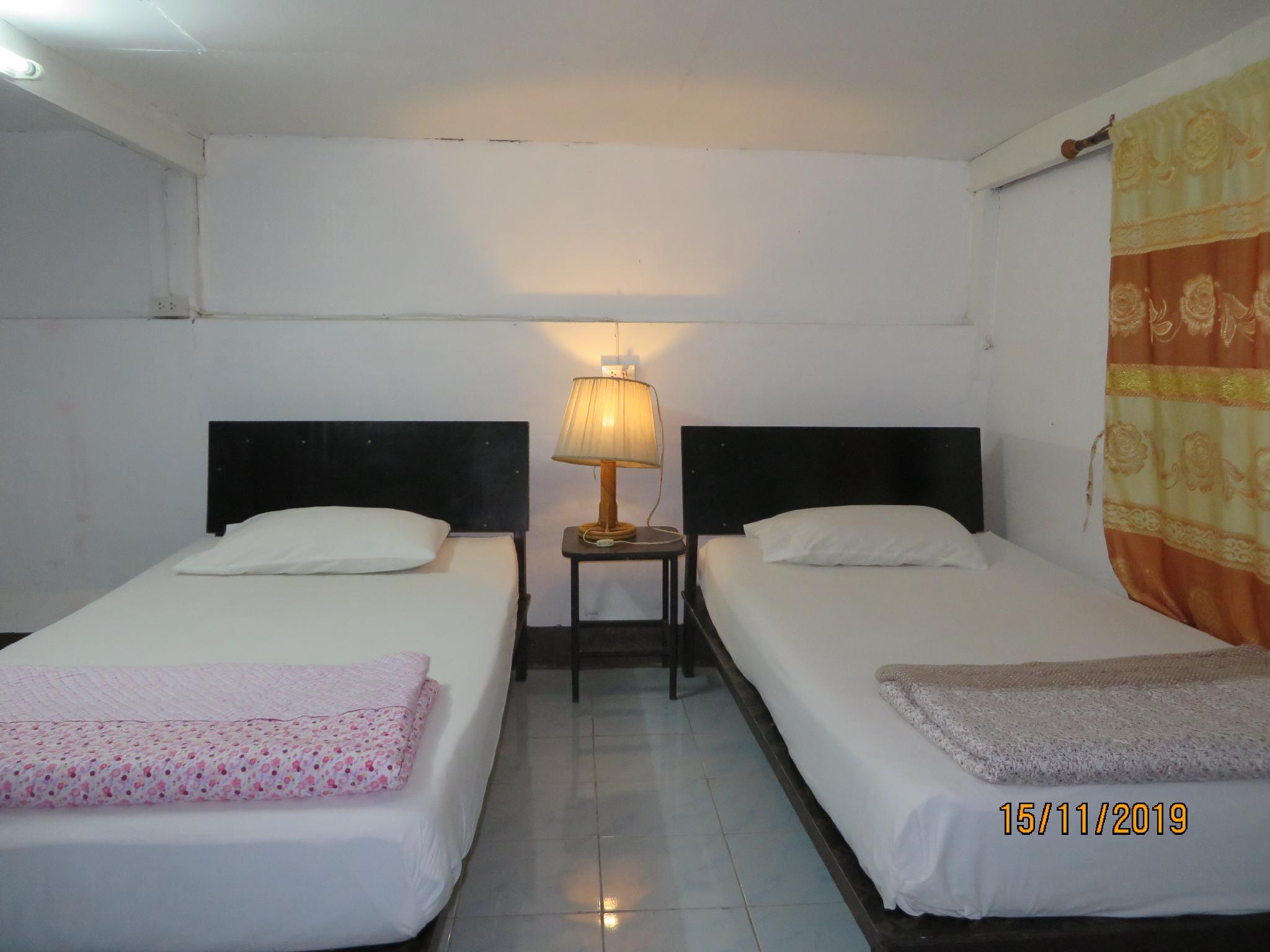 Standard, King Bed, with Fan