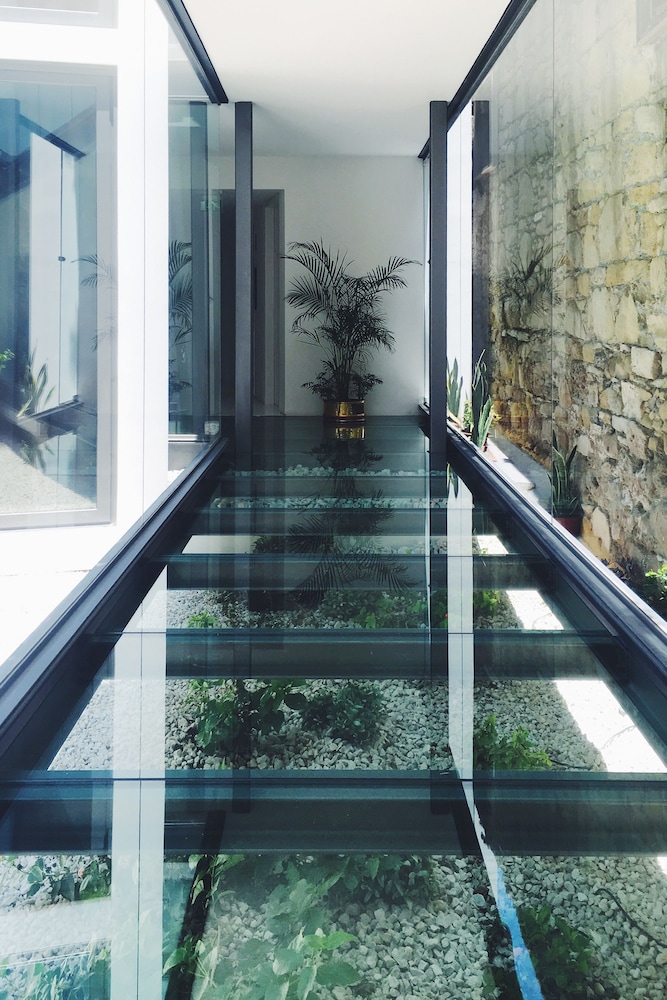 Lokal Hotel 40/64