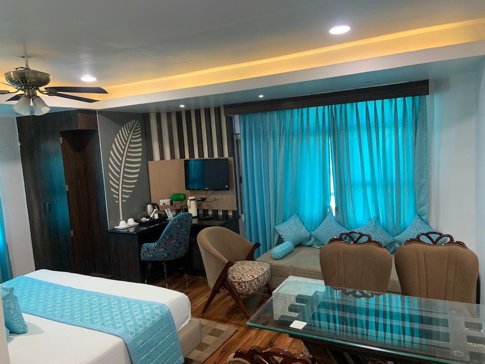 Ashoka Residency Hotel 33/50