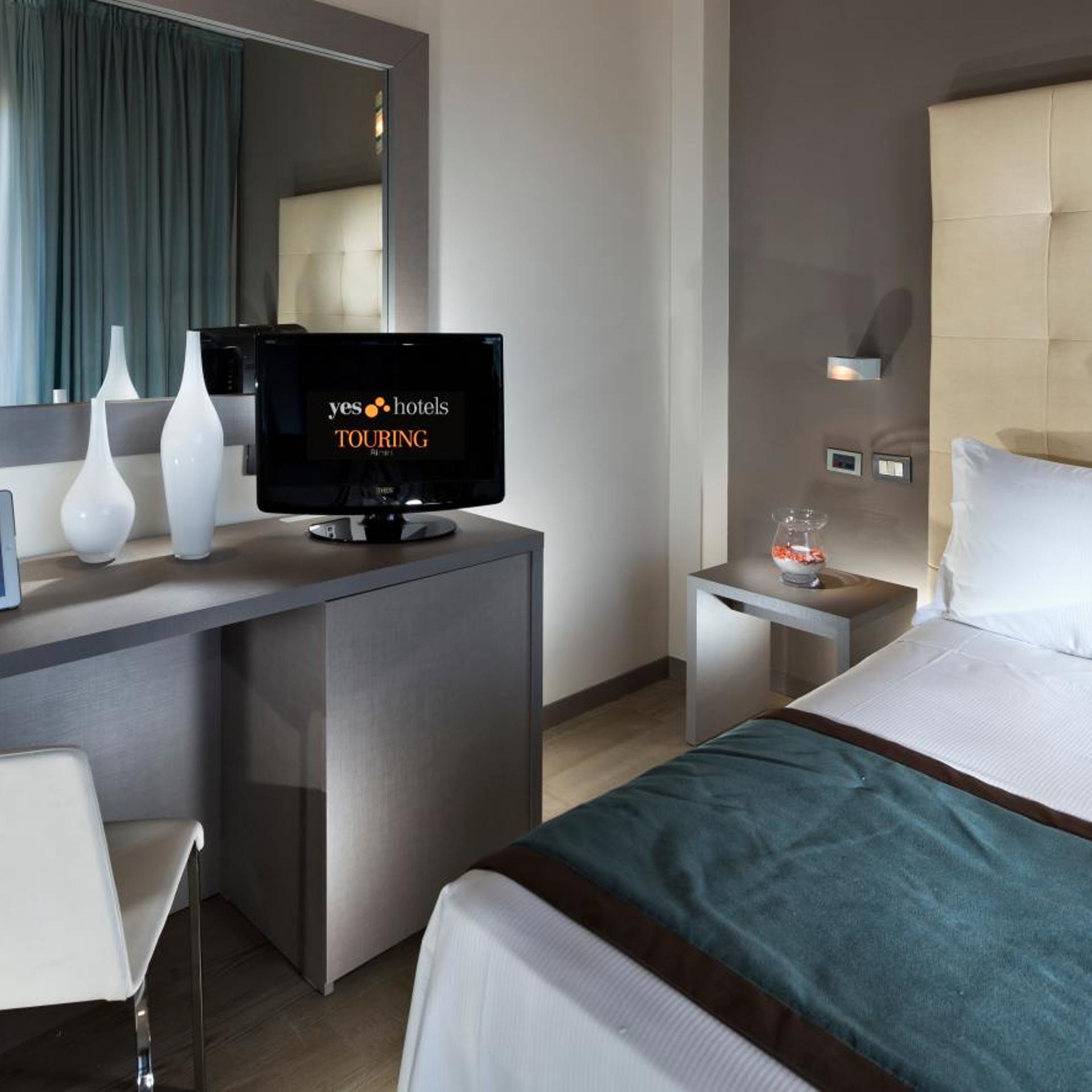 Classic, Triple, Side Sea View, Balcony, Pool Access، Yes Hotel Touring & Spa 2/6