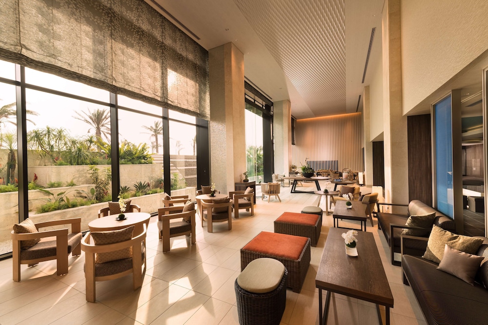 DoubleTree by Hilton Okinawa Chatan Resort 54/73