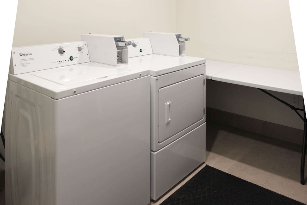 Motel6 Rexburg, ID 24/26