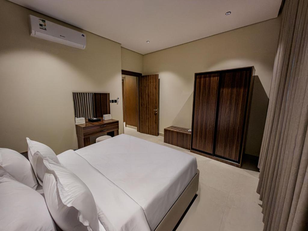 Tura Residence Al Khaleej 12/19