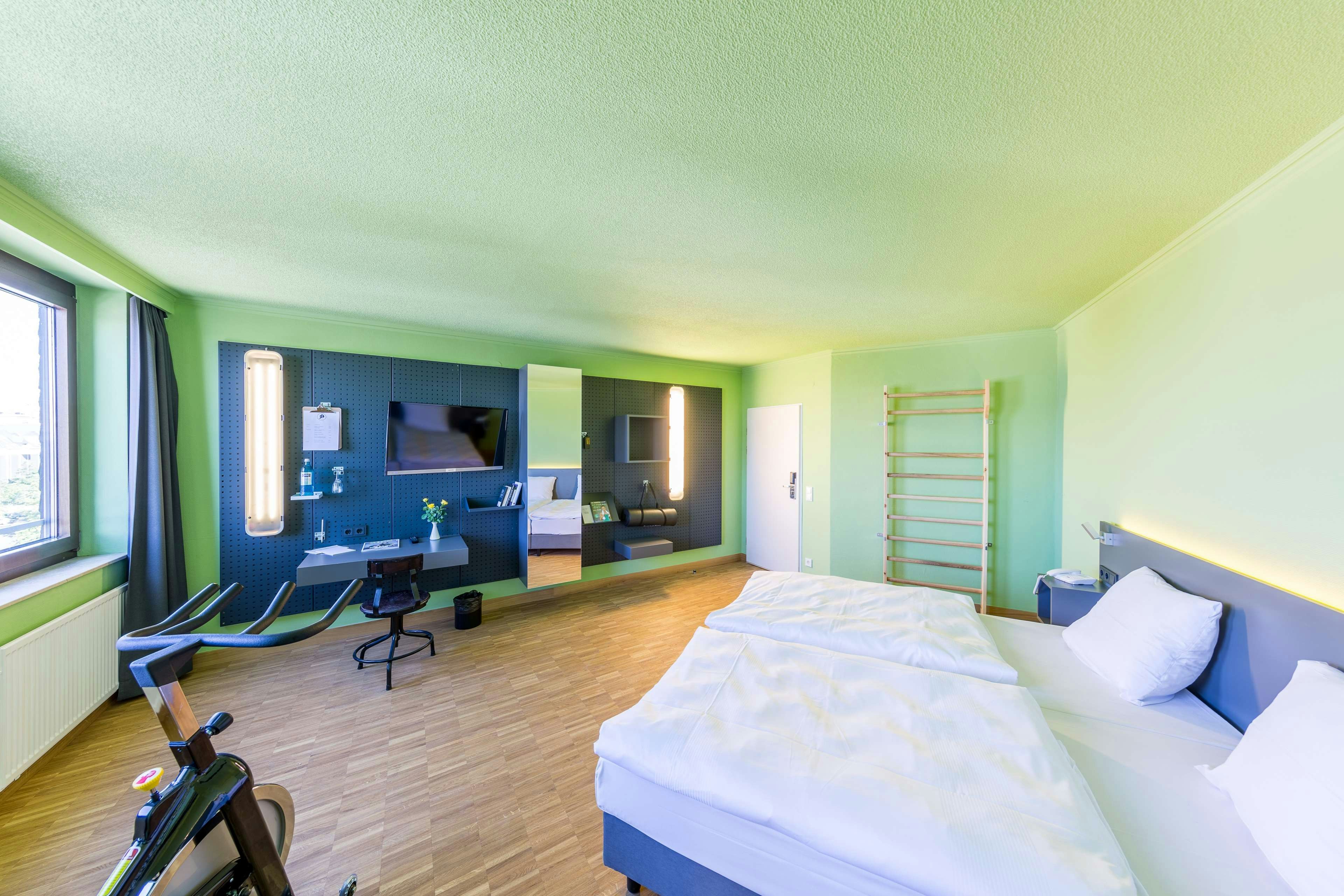 Mk Hotel Remscheid 10/61