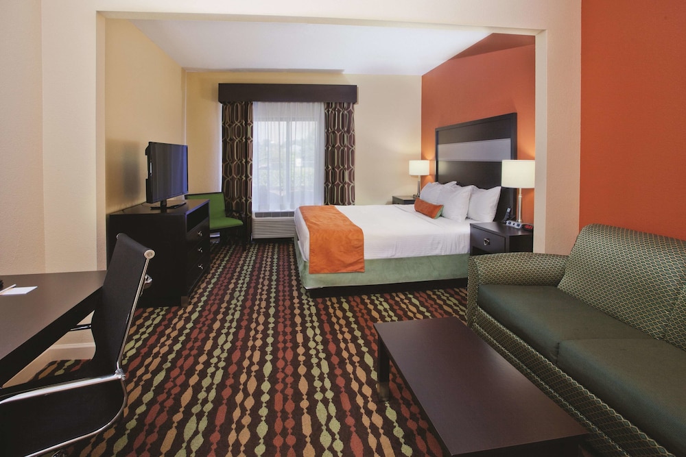 La Quinta Inn and Suites by Wyndham Florence 15/47