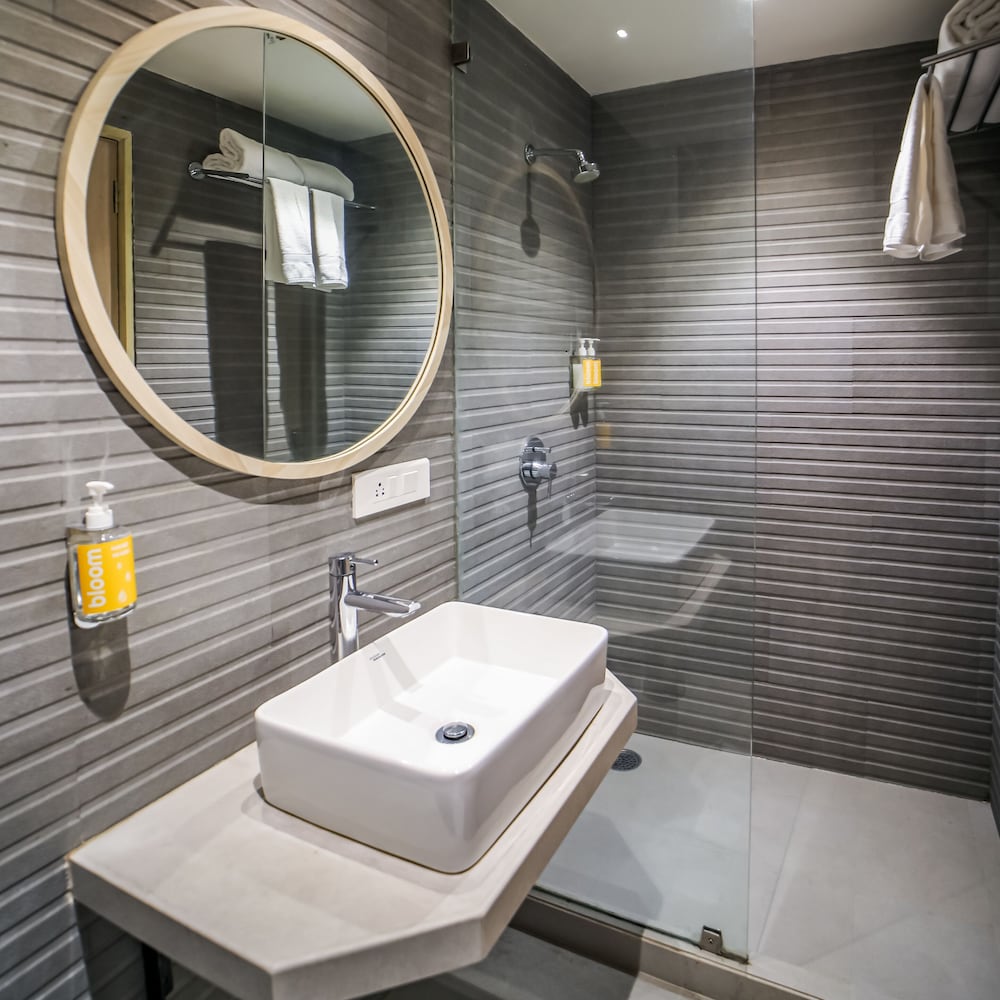 Bloom Hotel - Juhu 37/38