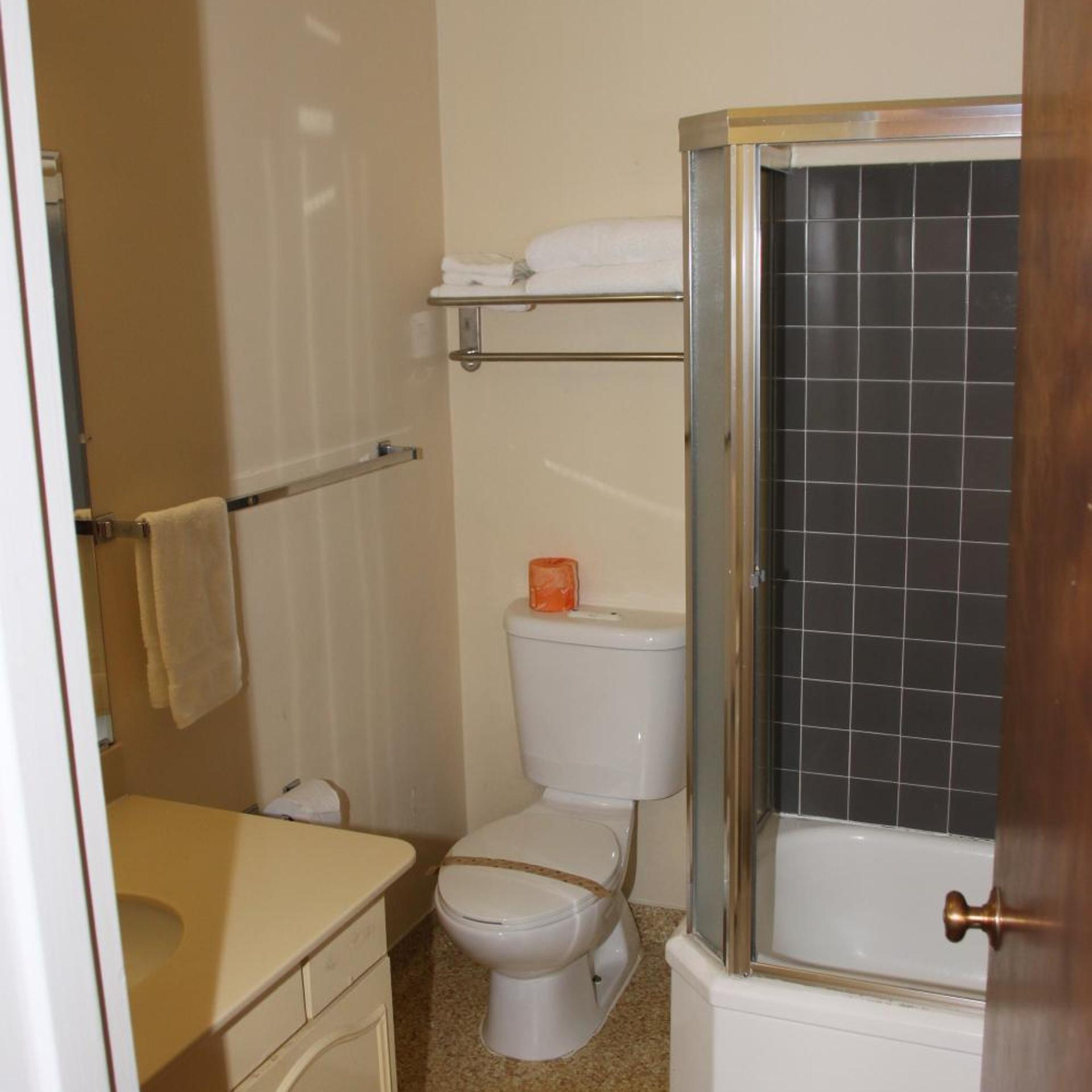 Villa Inn 28/33