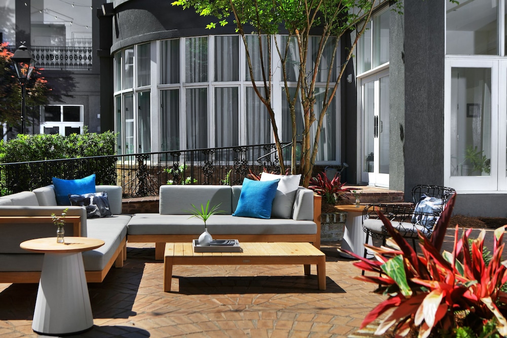 The Brice A Kimpton Hotel 73/83