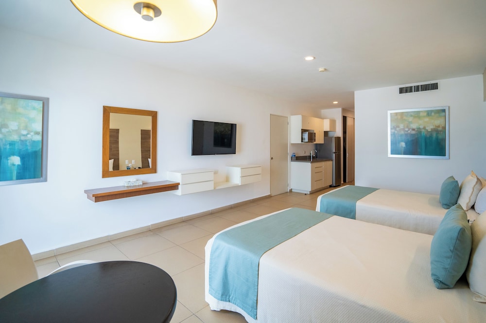 Pacific Palace Beach Tower Hotel 42/65