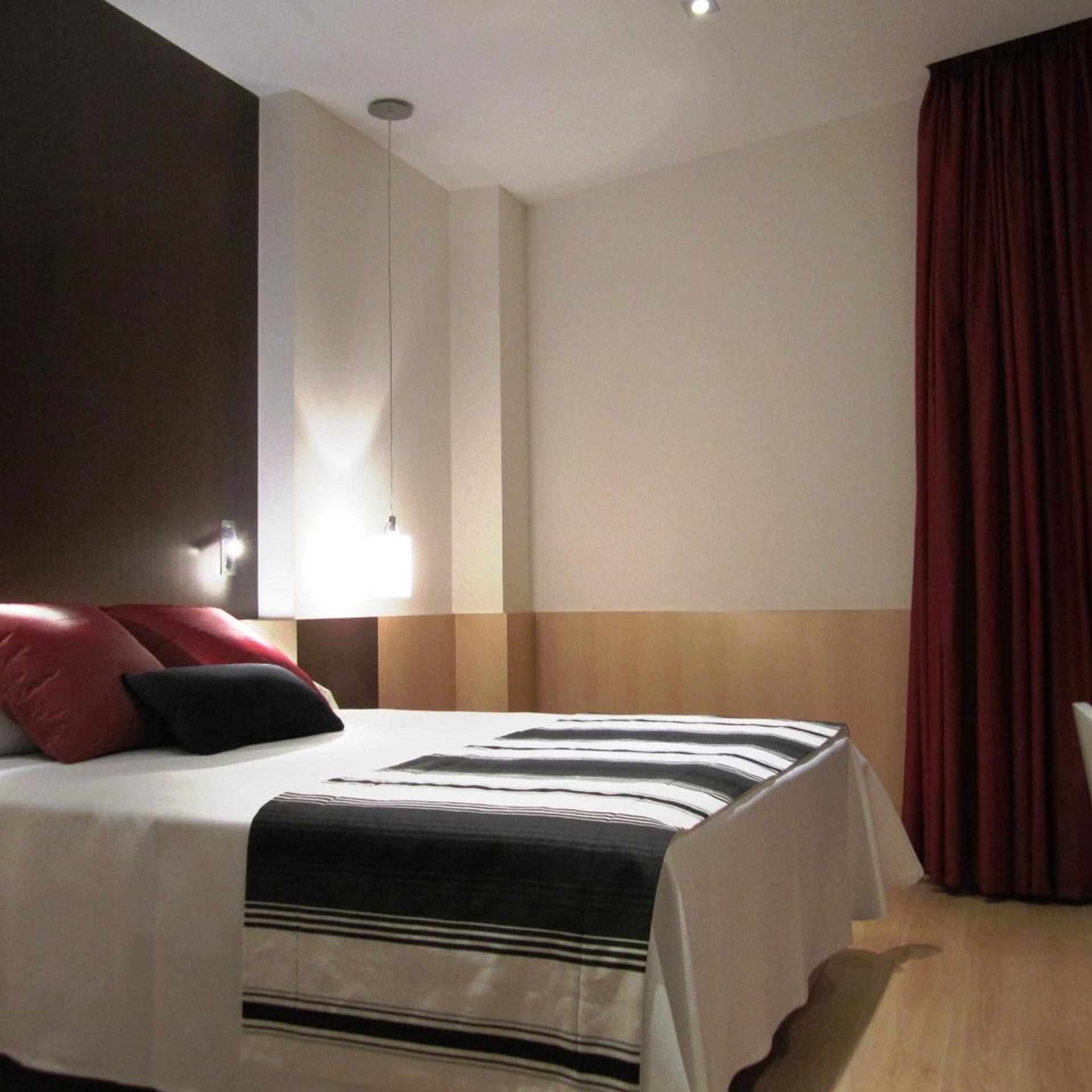 Room, Single, with View
