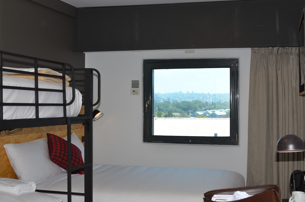 Ibis Budget Sydney East 45/68
