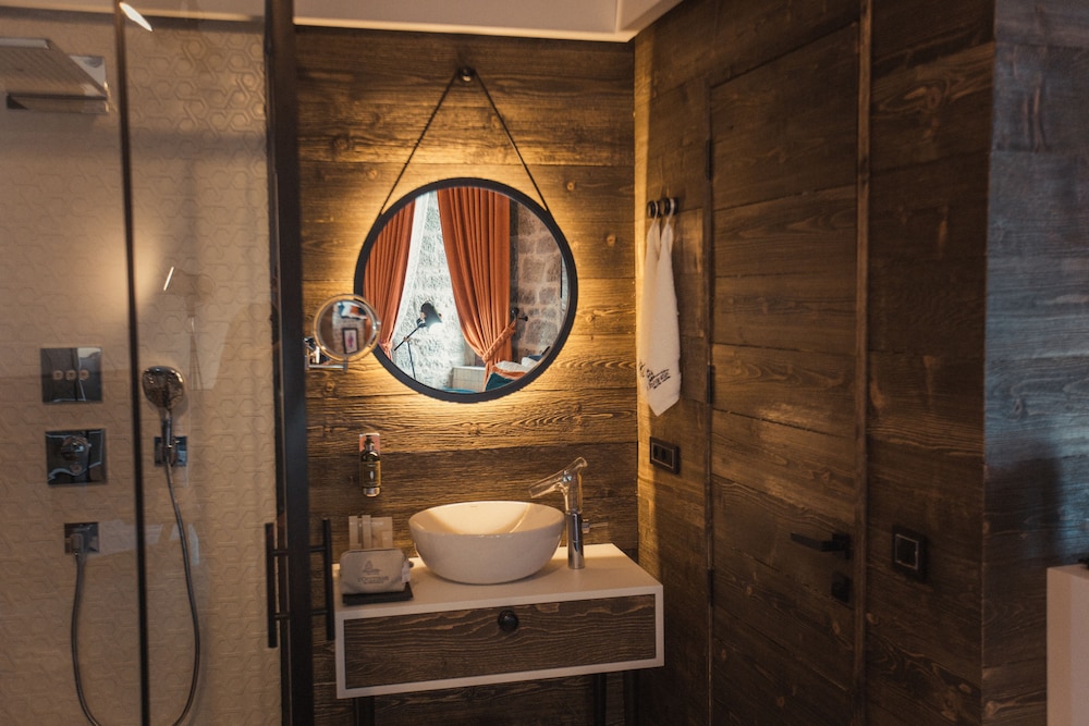 Cephanelik Butik Hotel 18/63
