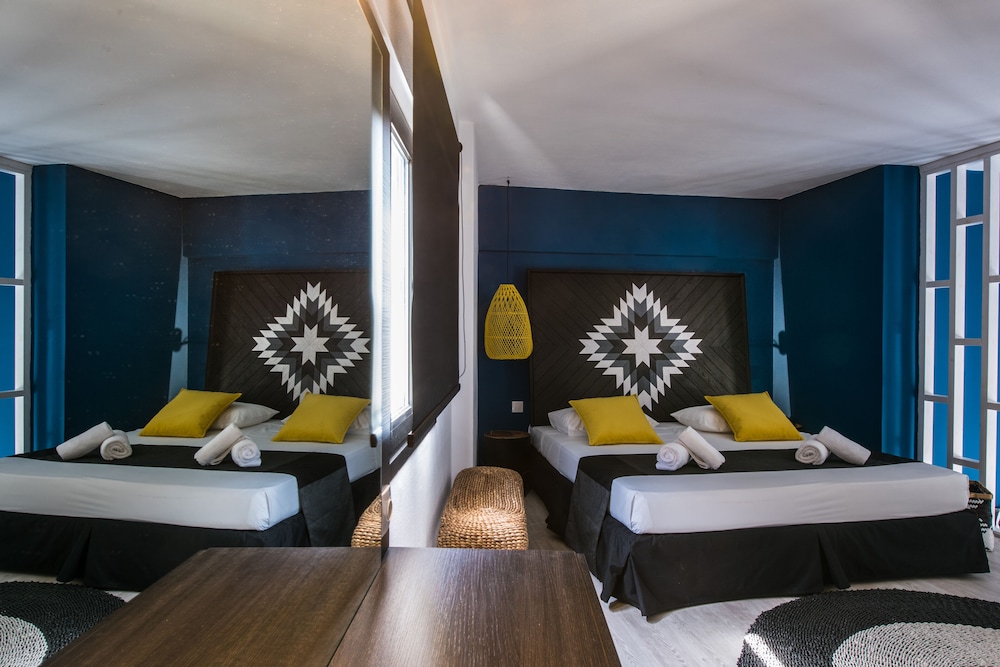 Indigo Suites Collection 36/50