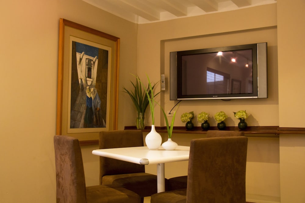 Park Suites 36/50