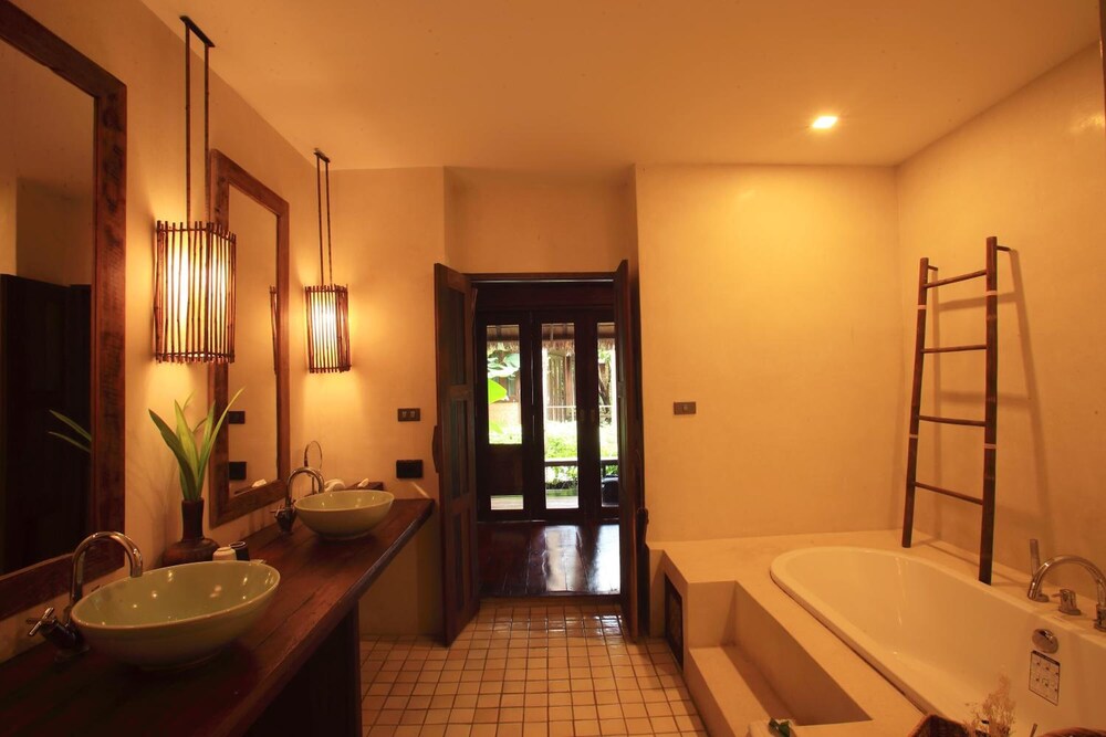 Azalea Village Wellness Resort 46/69
