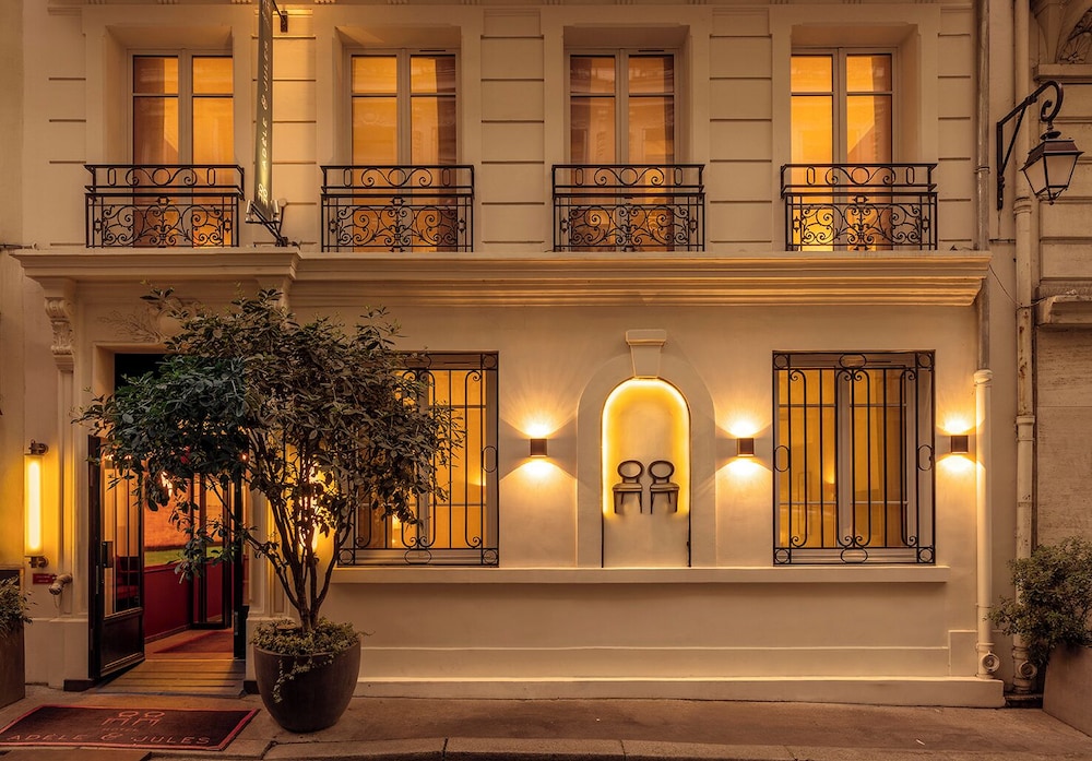 Hotel Adele & Jules in PARIS