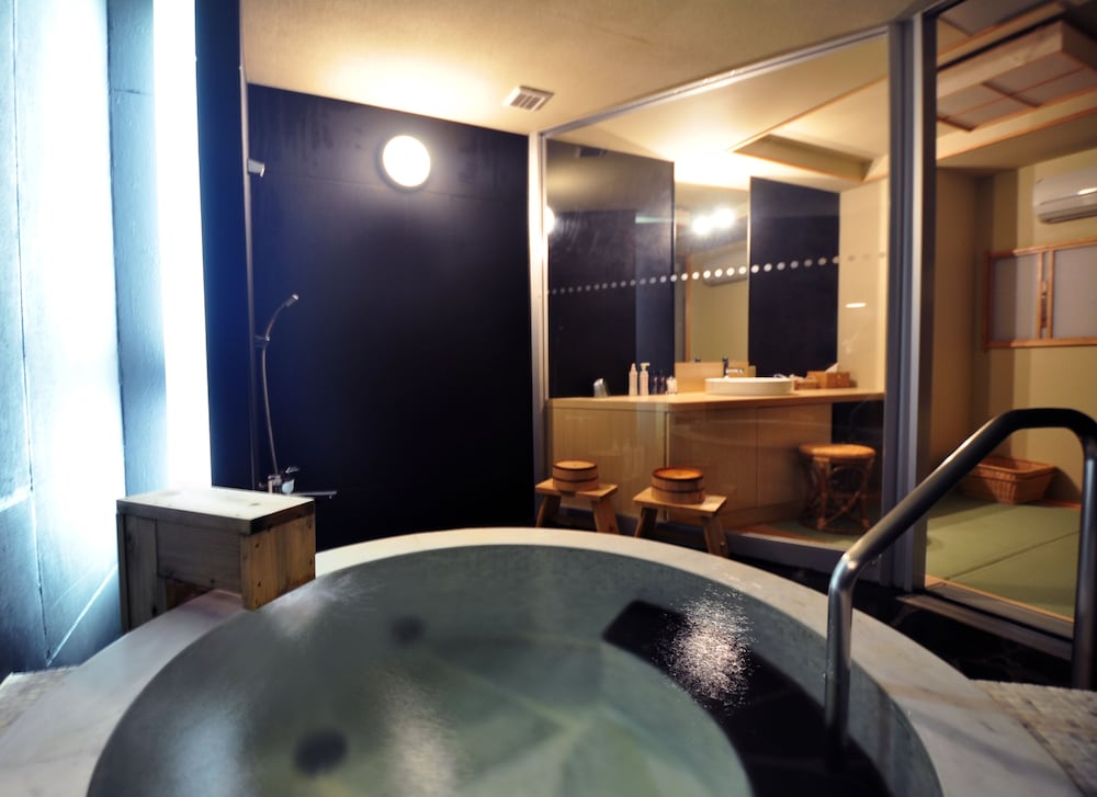 Hotel Obokekyo Mannaka 33/61