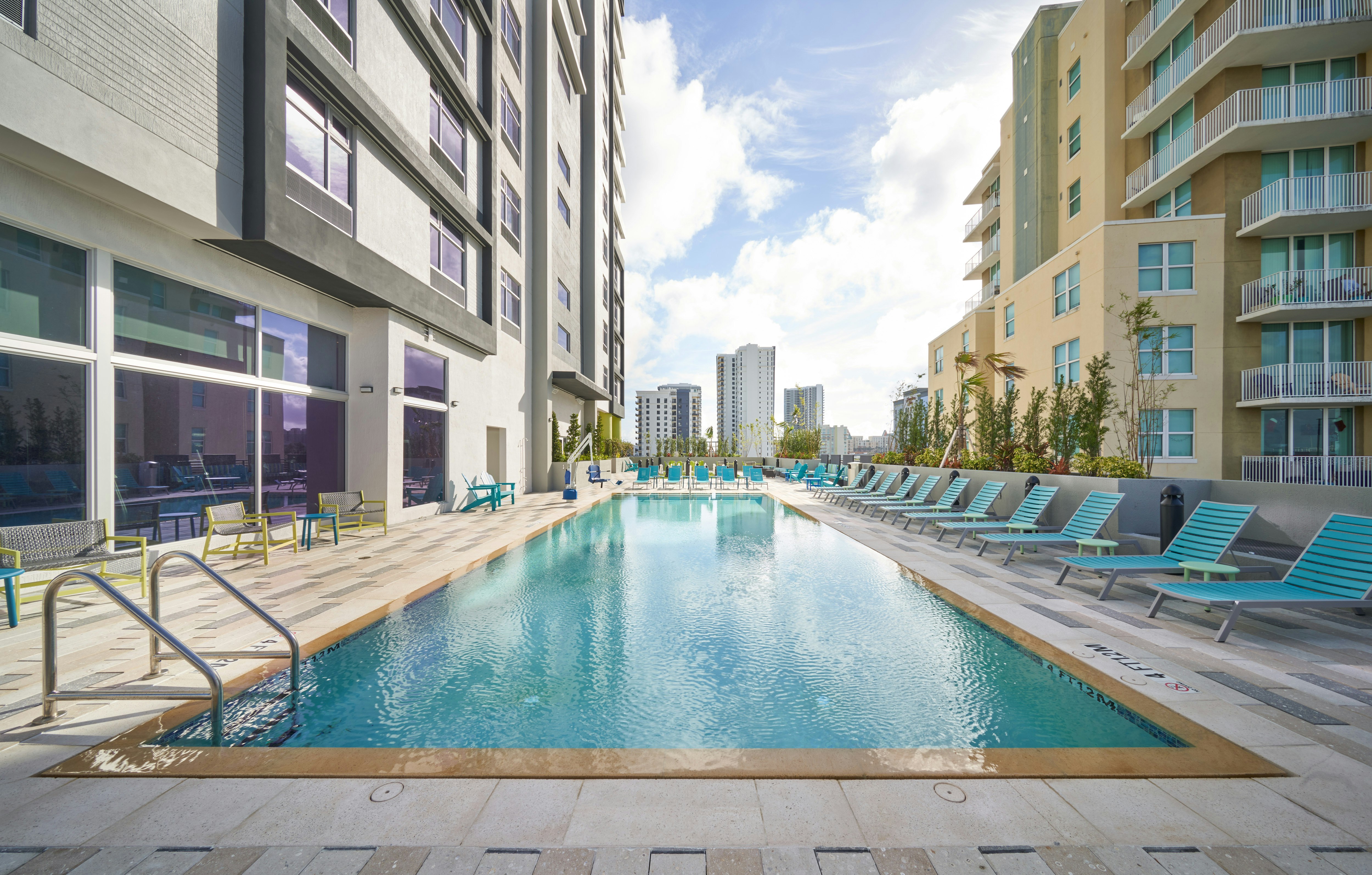 Home2 Suites by Hilton Fort Lauderdale Downtown 44/46