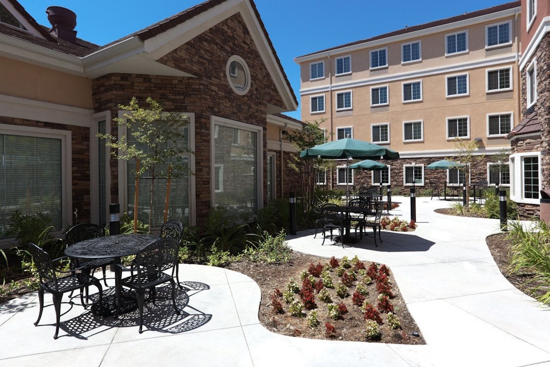 Staybridge Suites Rocklin - Roseville Area 8/64