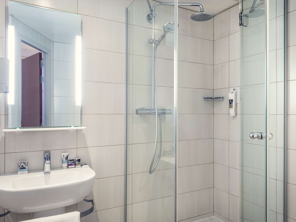 Mercure Paris Notre Dame Saint Germain Des Pres 16/64