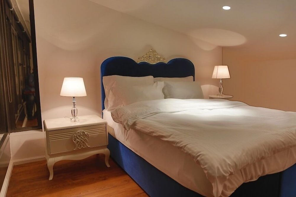 Frida Suites 13/55