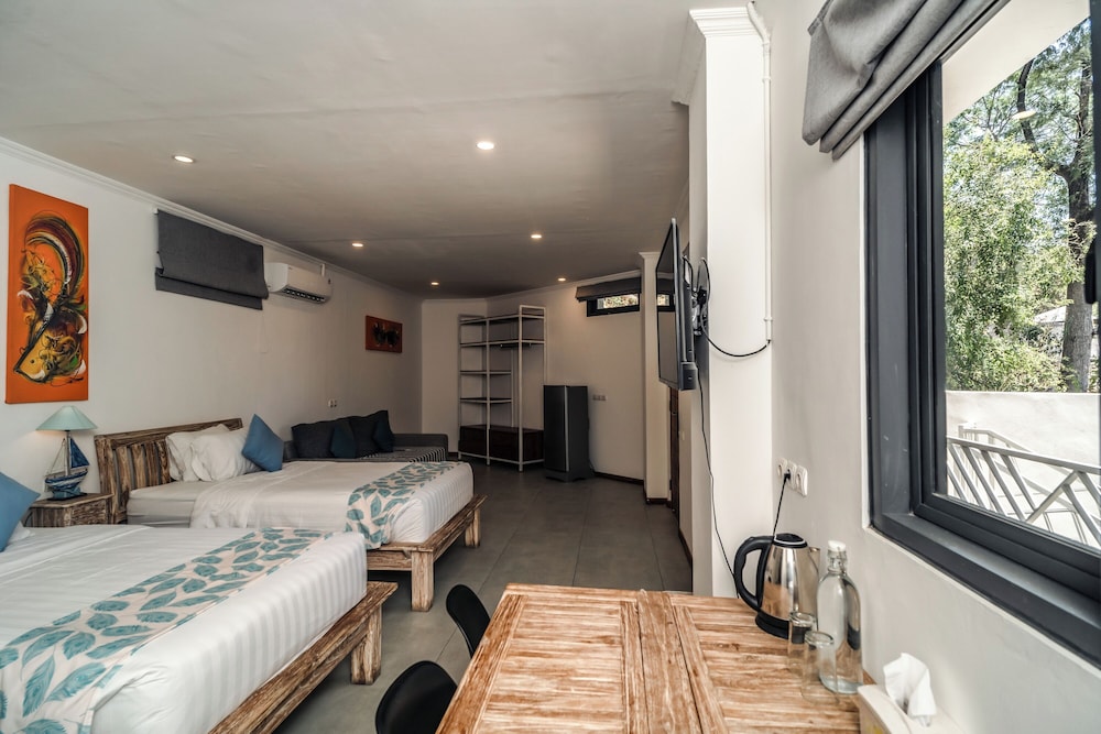 غرفة سوبيريور بسريرين منفصلين، Komodo Suites Downtown 3/10