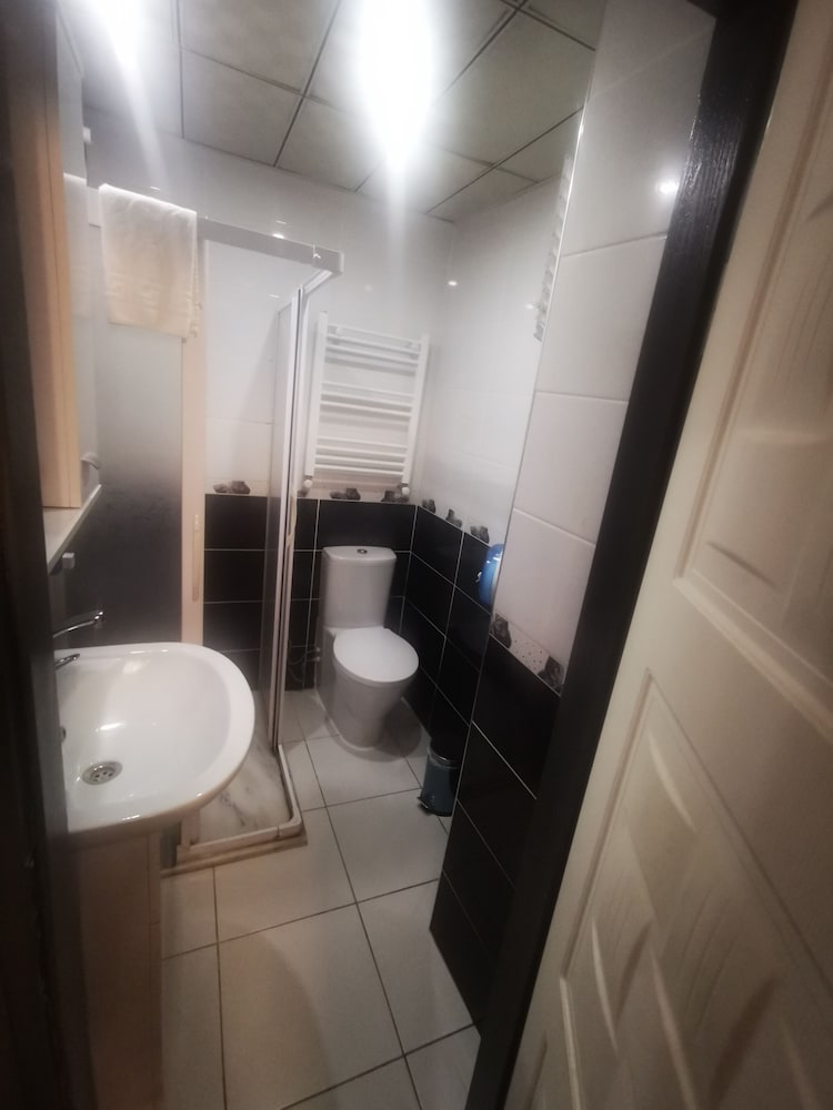Ador Troia Otel 29/31