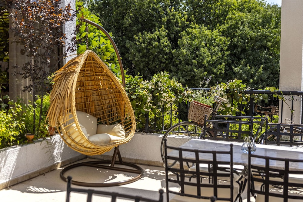 Stephanos Hotel Apartments 42/47