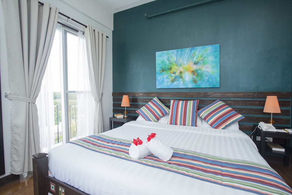 غرفة ديلوكس بسرير كينج، Hotel Soffia Boracay 6/10