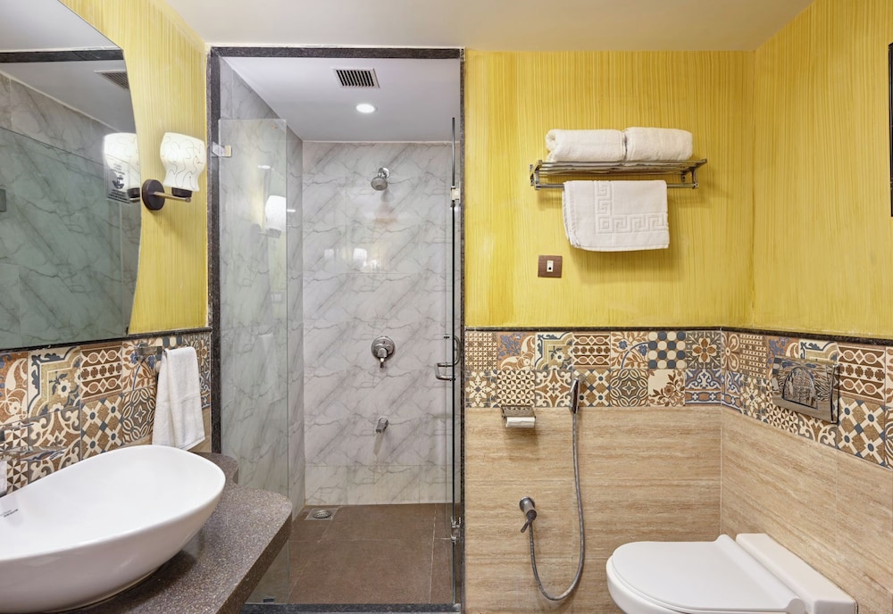Cama Hotel 48/50