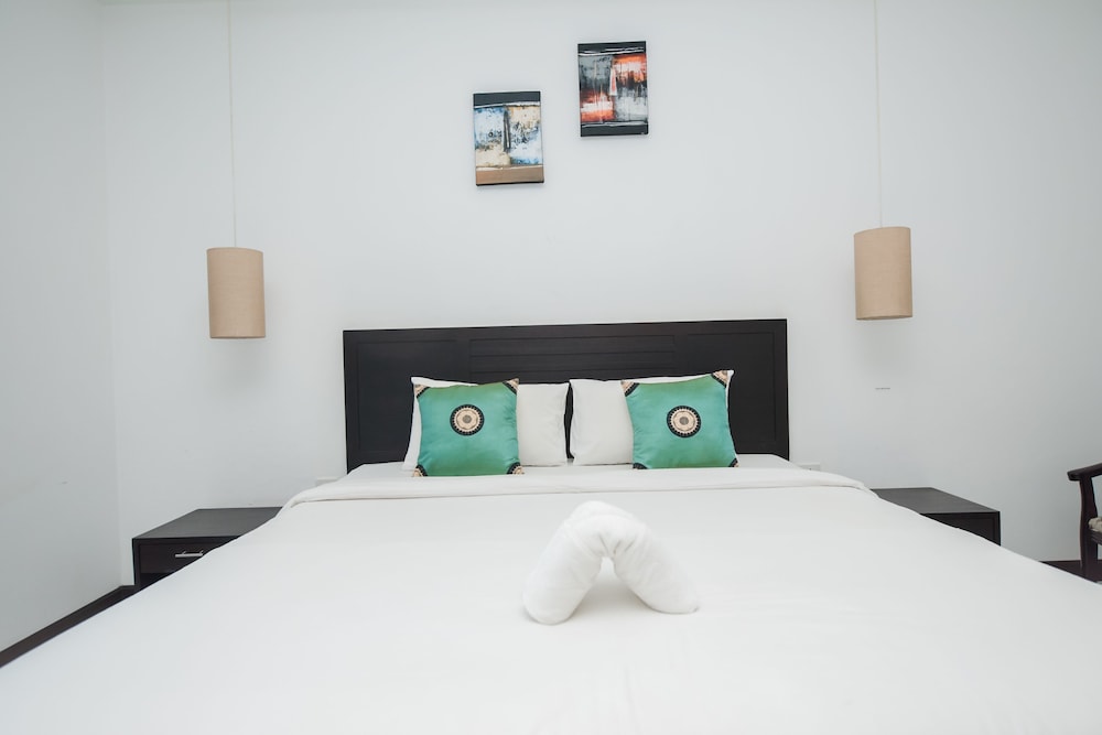 Monaburi Boutique Resort 18/49