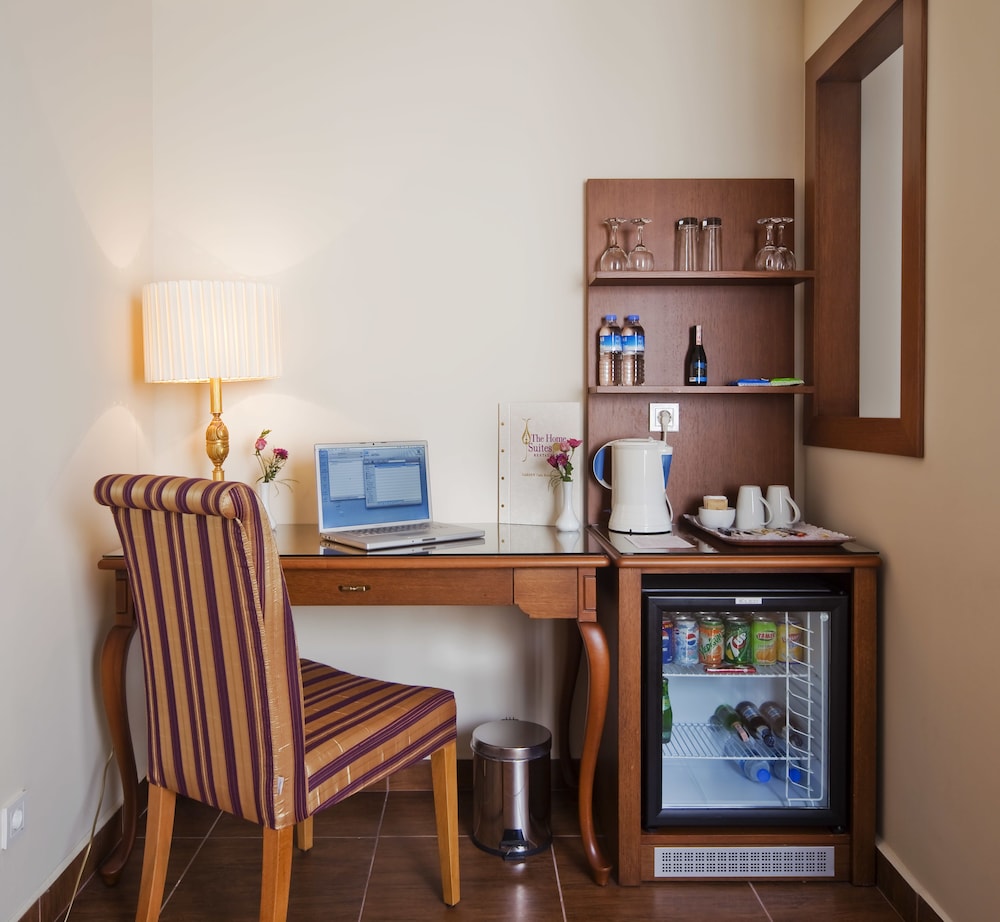 GLK Premier The Home Suites and Spa 9/50